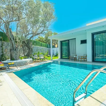 Juliet Yalikavak Private Pool Bodrum